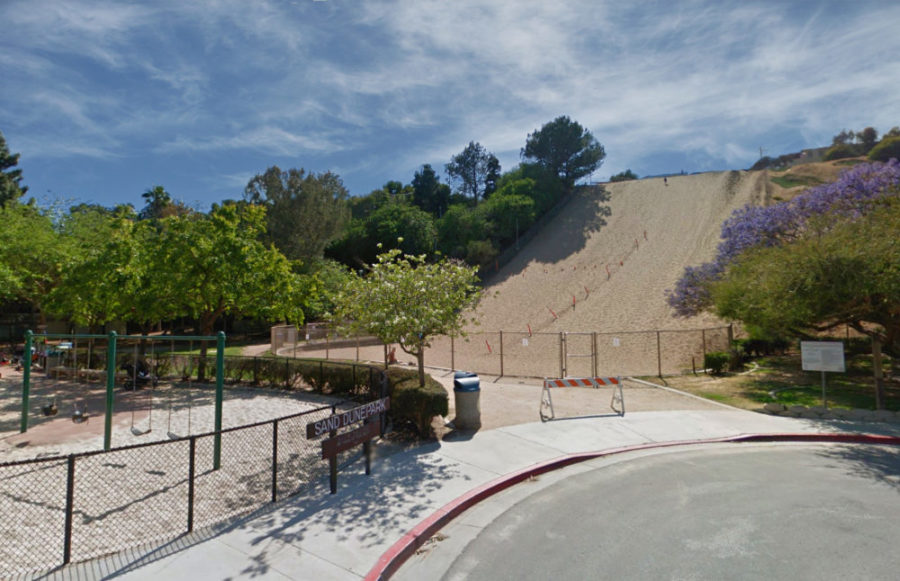 Sand Dune Park in Manhattan Beach South Bay Activities