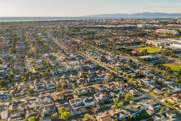 east Manhattan Beach