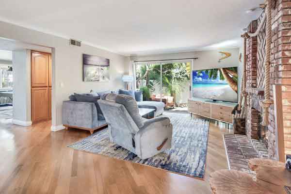 1004 Green Lane Redondo Beach